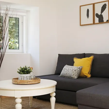 Alojamento de Acomodação e Pequeno-almoço Flores Lisboa
